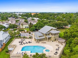 102 Turtle Cv, Panama City Beach, FL 32413