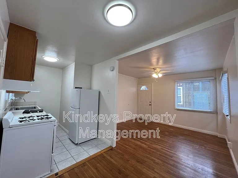 5046.5 Muir Ave — Photo 5