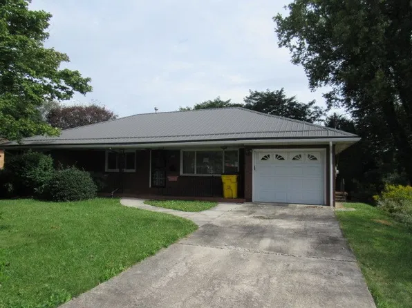 2777 Richland St, Johnstown, PA 15904