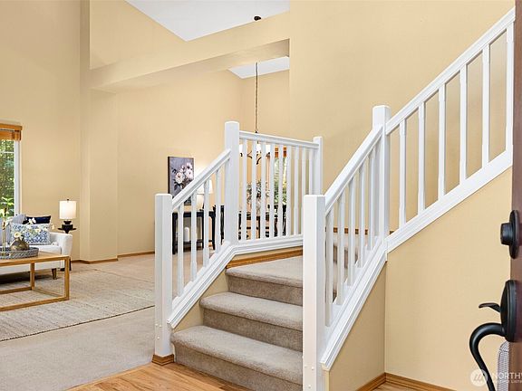 3rd image of 2041 NW Tregaten Lane