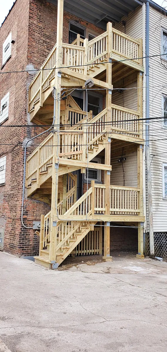 Building Photo - 7919 S Winchester Ave #3
