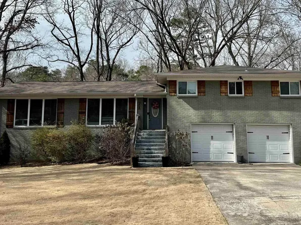 308 Cliff Rd, Gardendale, AL 35071