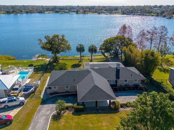 115 N Lake Florence Dr, Winter Haven, FL 33884