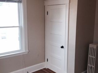 7 Roberts Rd #3C, Cambridge, MA 02138