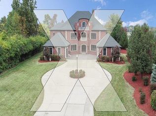 12801 Horton Ln, Saint Louis, MO 63131