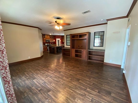4th image of 3017 Gerona Dr E