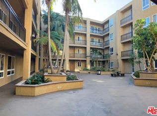 1401 S Saint Andrews Pl APT 411, Los Angeles, CA 90019