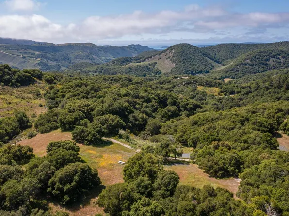 8 Corral Run, Carmel, CA 93923