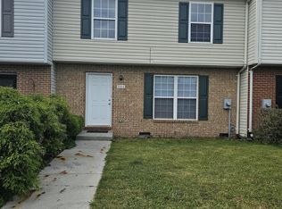 304 Emily Ln, Winchester, VA 22602