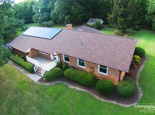 2400 Primm Rd, Charlotte, NC 28216