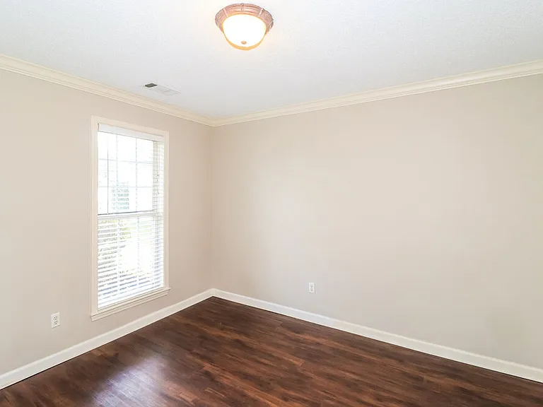 5061 Thornebrook Cv — Photo 15