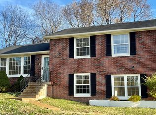 2612 Brownwood Dr, Nashville, TN 37214