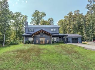 304 Salem Rd, Centerville, TN 37033