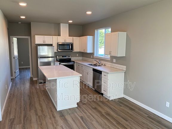 2nd image of 4634 S Yakima Ave #B