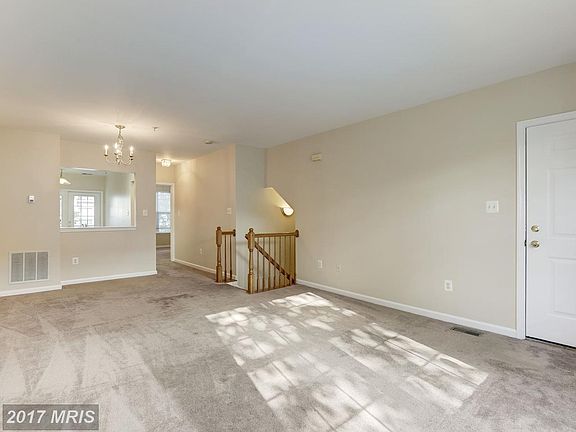 4th image of 11350 King George Dr #6