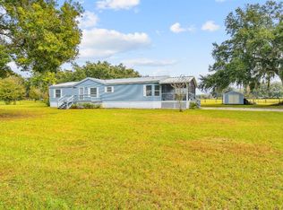 3906 Sparky Ln, Plant City, FL 33565
