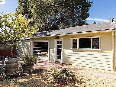 1st image of 7603 Circle Hill Dr