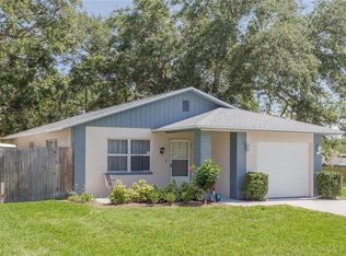 728 5th Ave NE, Largo, FL 33770