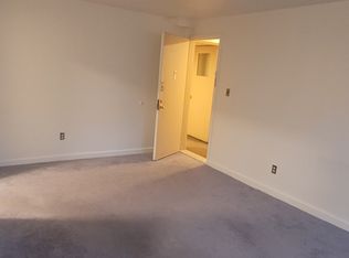 300 E 2nd St APT A, Brooklyn, NY 11218