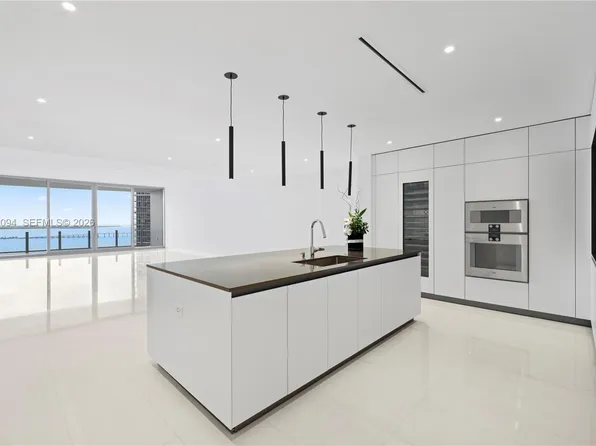 300 Biscayne Boulevard Way Unit 3404C, Miami, FL 33131