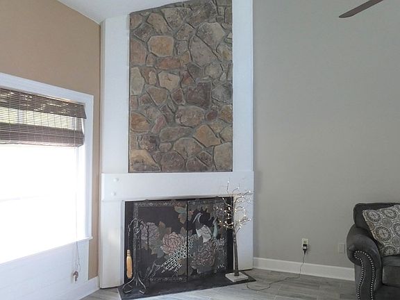5th image of 1580 Us Highway 19 S APT 10