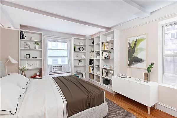 Sold by Century 21 Metropolitan | media 21