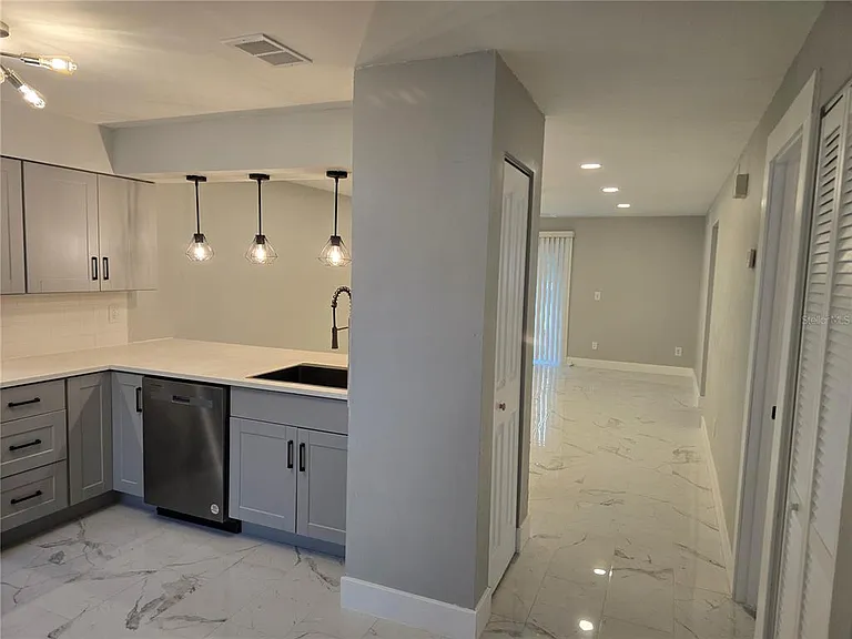 4988 Steel Dust Ln — Photo 6