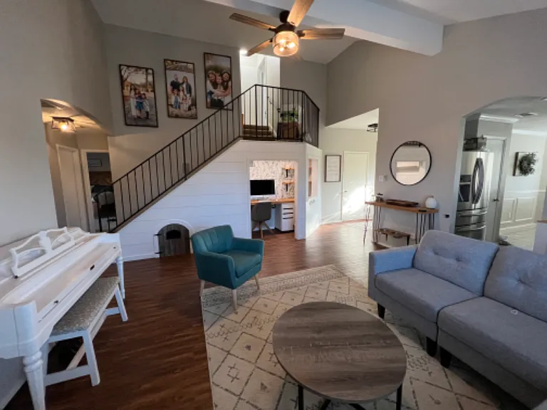 777 Eagle Dr — Photo 3