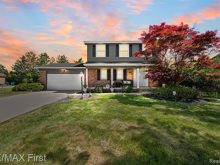 36010 Congress Rd — Photo 2