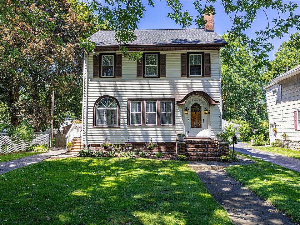 1st image of 30 Rawlinson Rd