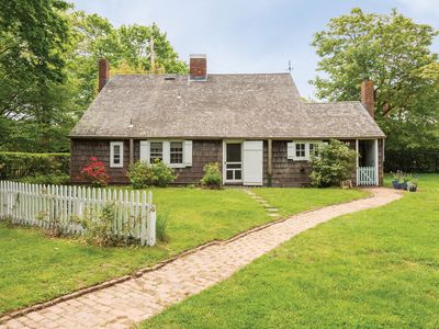 57 Accabonac Rd, East Hampton, NY, 11937