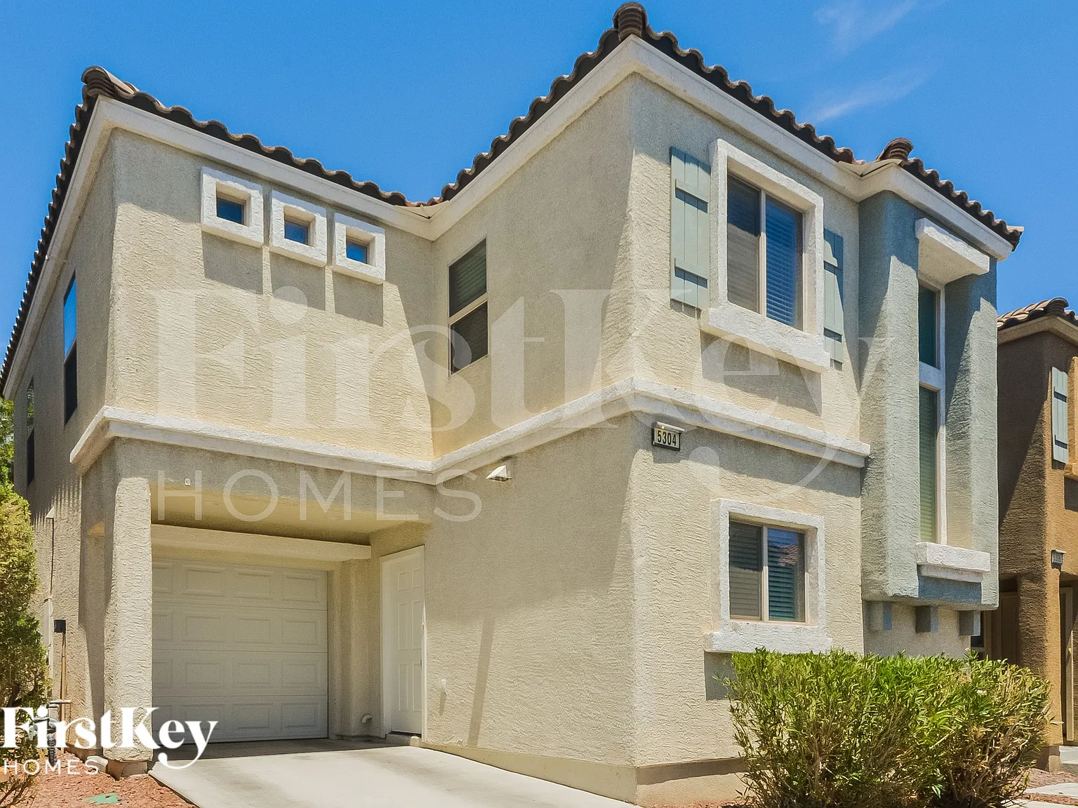 3 bed, 2.5 bath, 1375 sqft, $1,825 — Photo 2