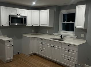 221 Nashua St #2, Fall River, MA 02721