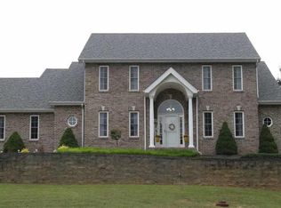 9 Lilac Ln, Bethalto, IL