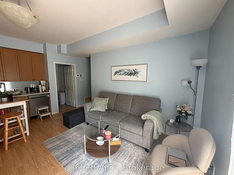 4975 Southampton Dr #263 — Photo 10