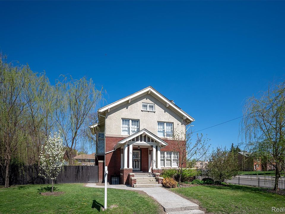 1st image of 22 Edison St