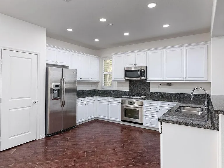 3558 Summit Trail Ct — Photo 3