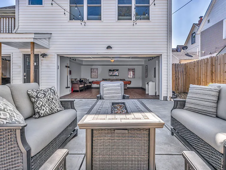 3015 Chatham Ave — Photo 31