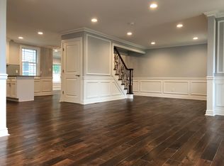 424 Parker Ave, Hackensack, NJ 07601