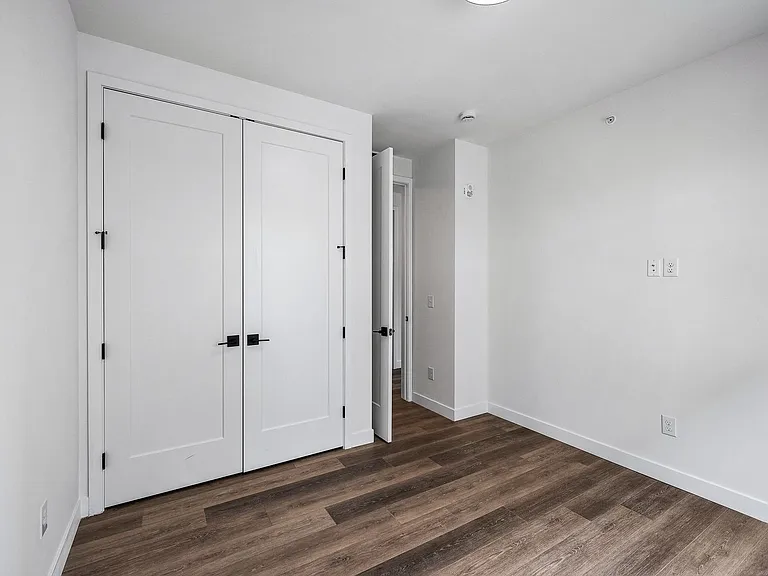 Olive Apartments — Photo 53