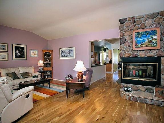 2nd image of 4438 Wortser Ave