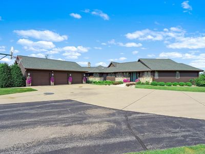2537 Cth Zz, De Pere, WI, 54115