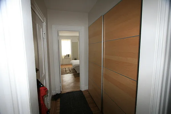 Rented by Dwell Residential Inc | media 10