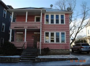 26 Rebekah St, Woonsocket, RI 02895