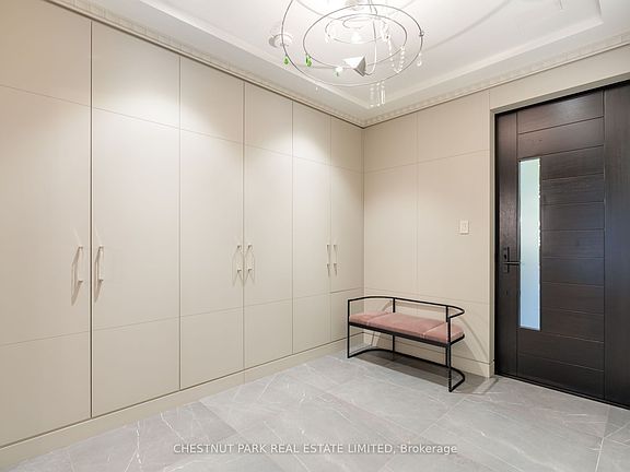 3rd image of 84 Oriole Rd