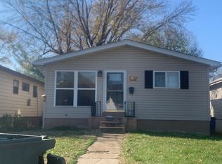 2769 Hermitage Ave, Saint Louis, MO 63143