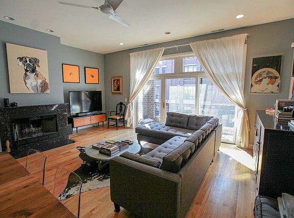 5th image of 2240 W North Ave Unit 2w