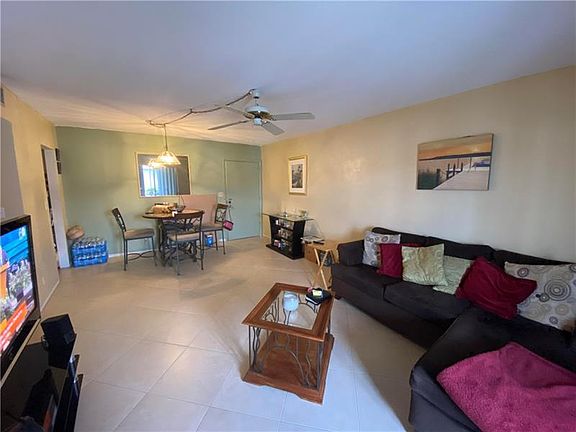 4th image of 3550 NW 8th Ave APT 513
