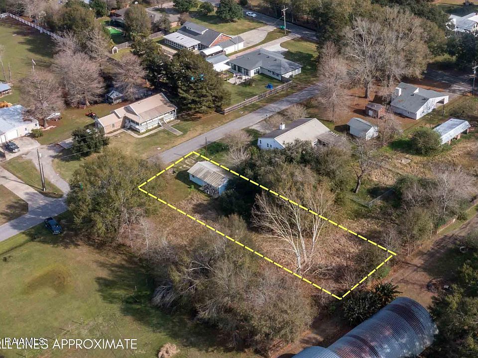 2nd image of 111 Investment Dr Lot B10