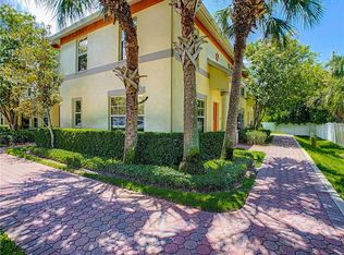 3847 Mariner Dr S, Saint Petersburg, FL 33705